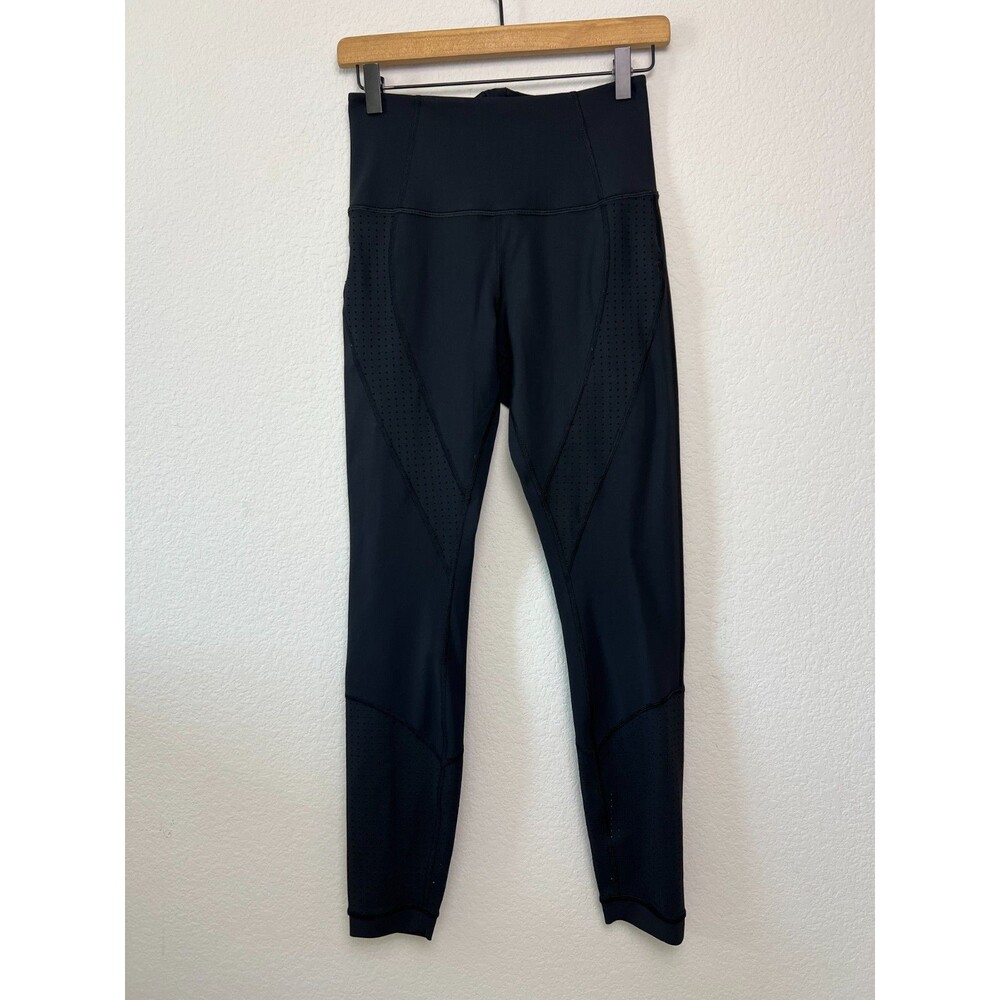 Lululemon Black High Rise Laser Cut Mesh Crop Leggings Activewear Womens XS